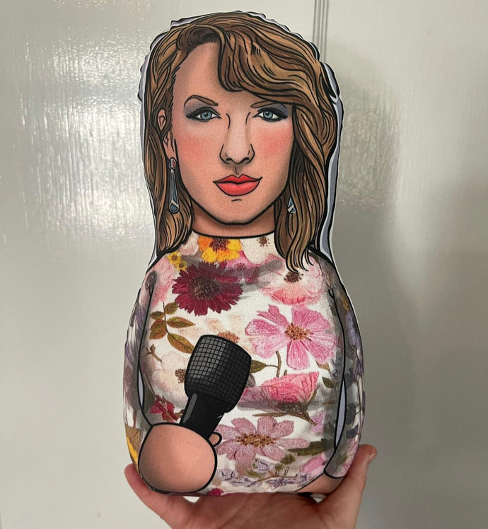 What Plush we would give you based on your favorite Taylor Swift
